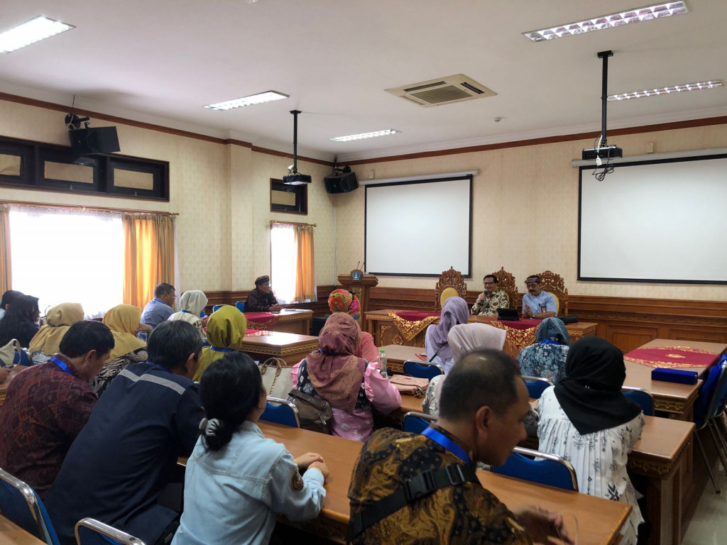 Diskerpus Kabupaten Badung terima kunjungan dari Yayasan Pendidikan dan Pelatihan Kearsipan (YPPK) Jakarta